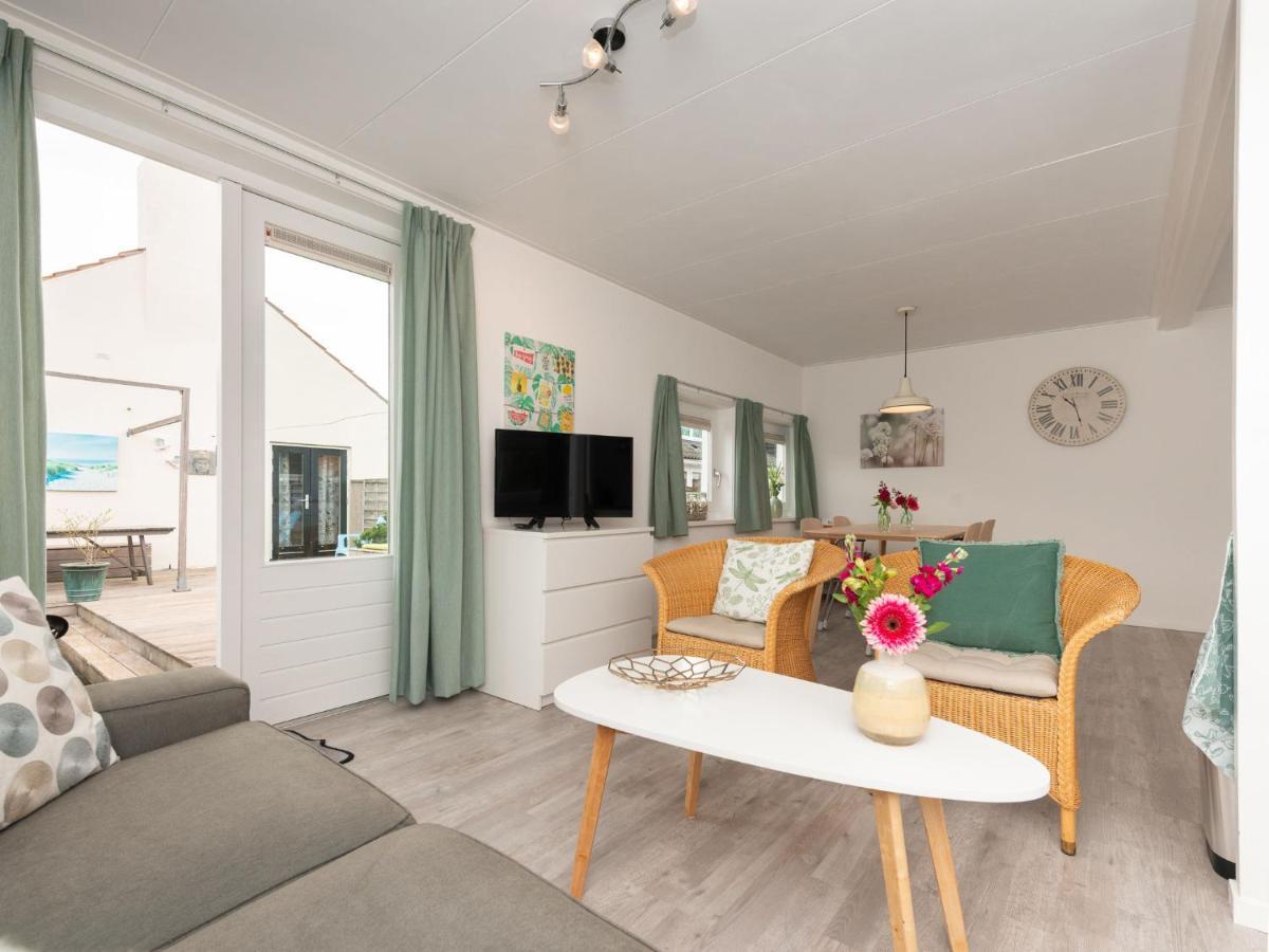 Quaint Apartment In Schoorl Near Tennis Court Extérieur photo